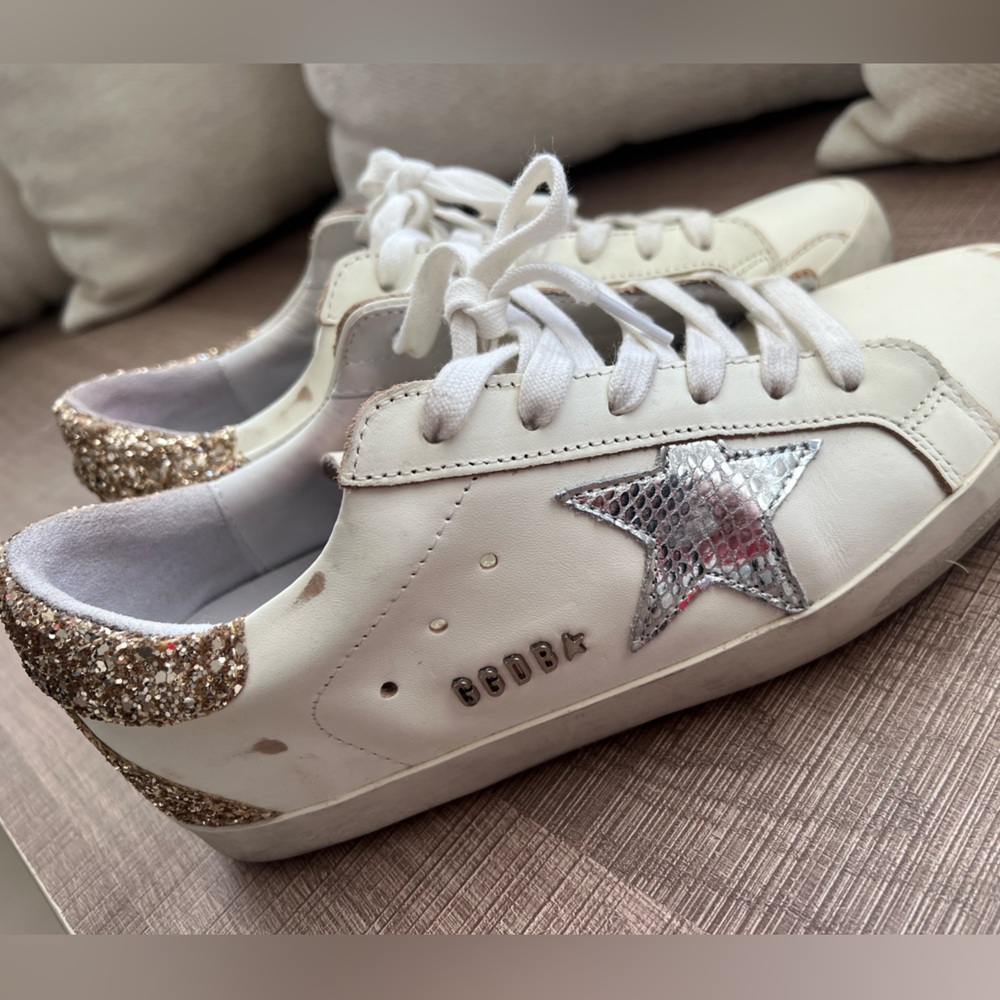 Golden Goose Sneakers